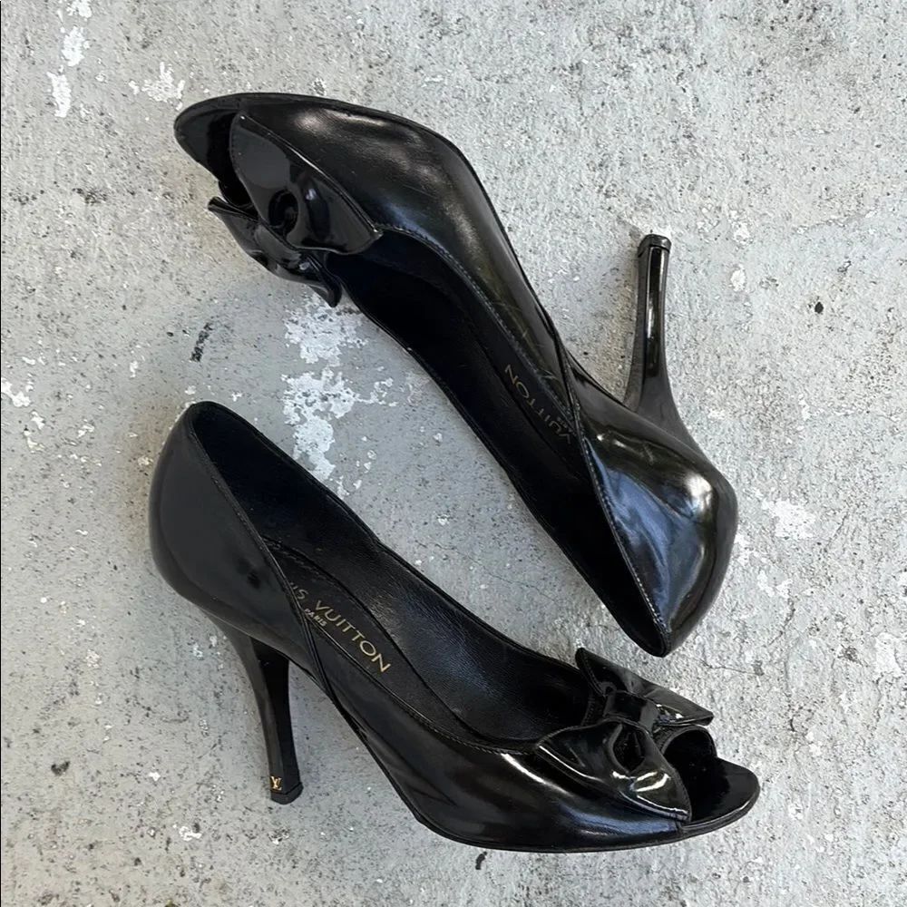 Louis Vuitton patent leather bow heels